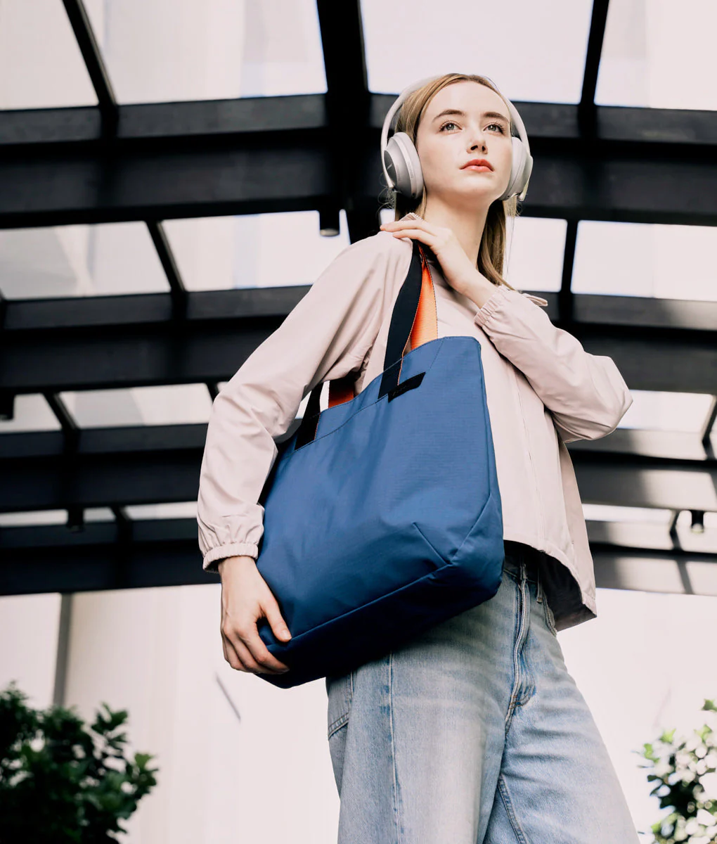 Elements Tote (M) - Image 107