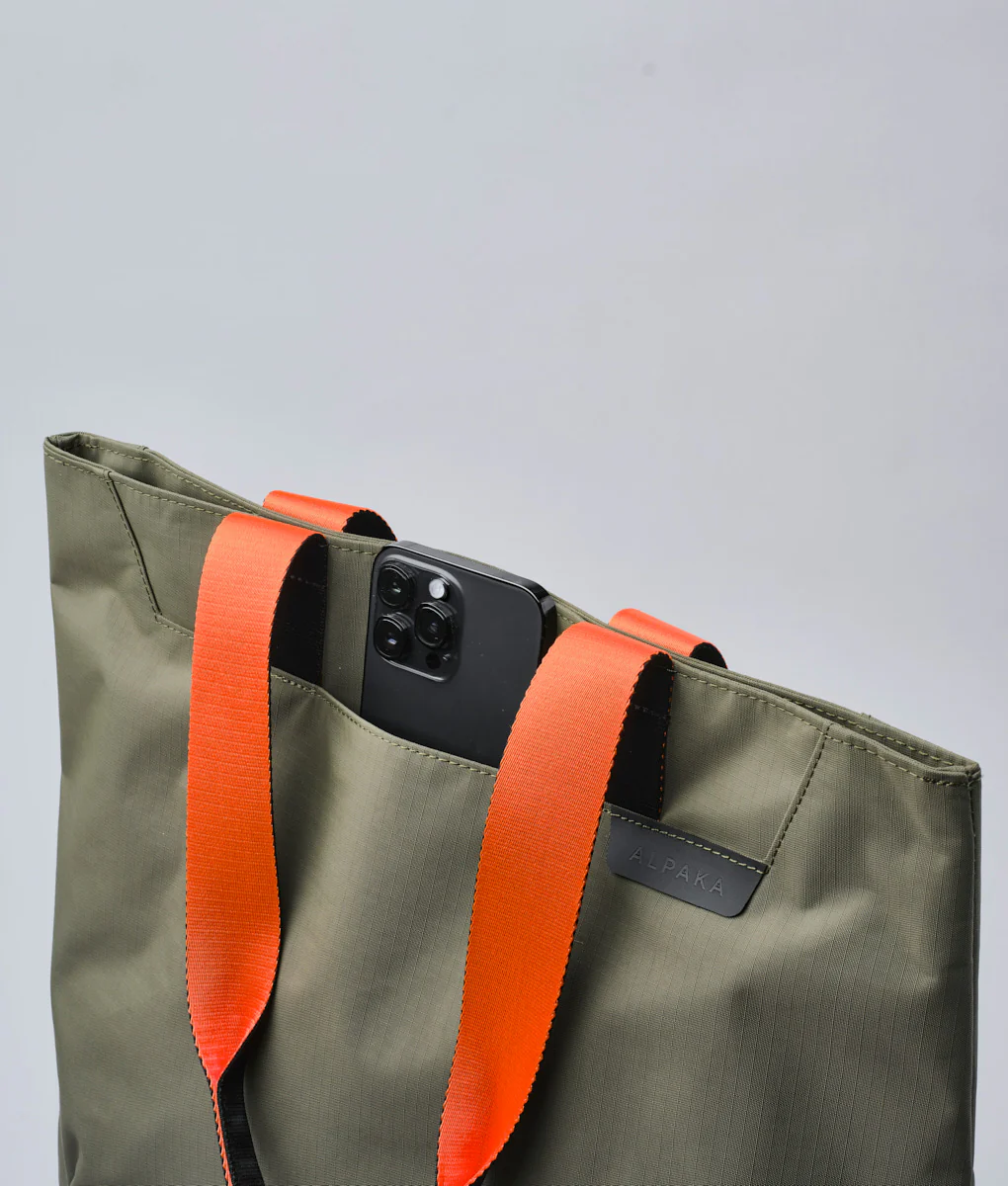 Elements Tote (M) - Image 89