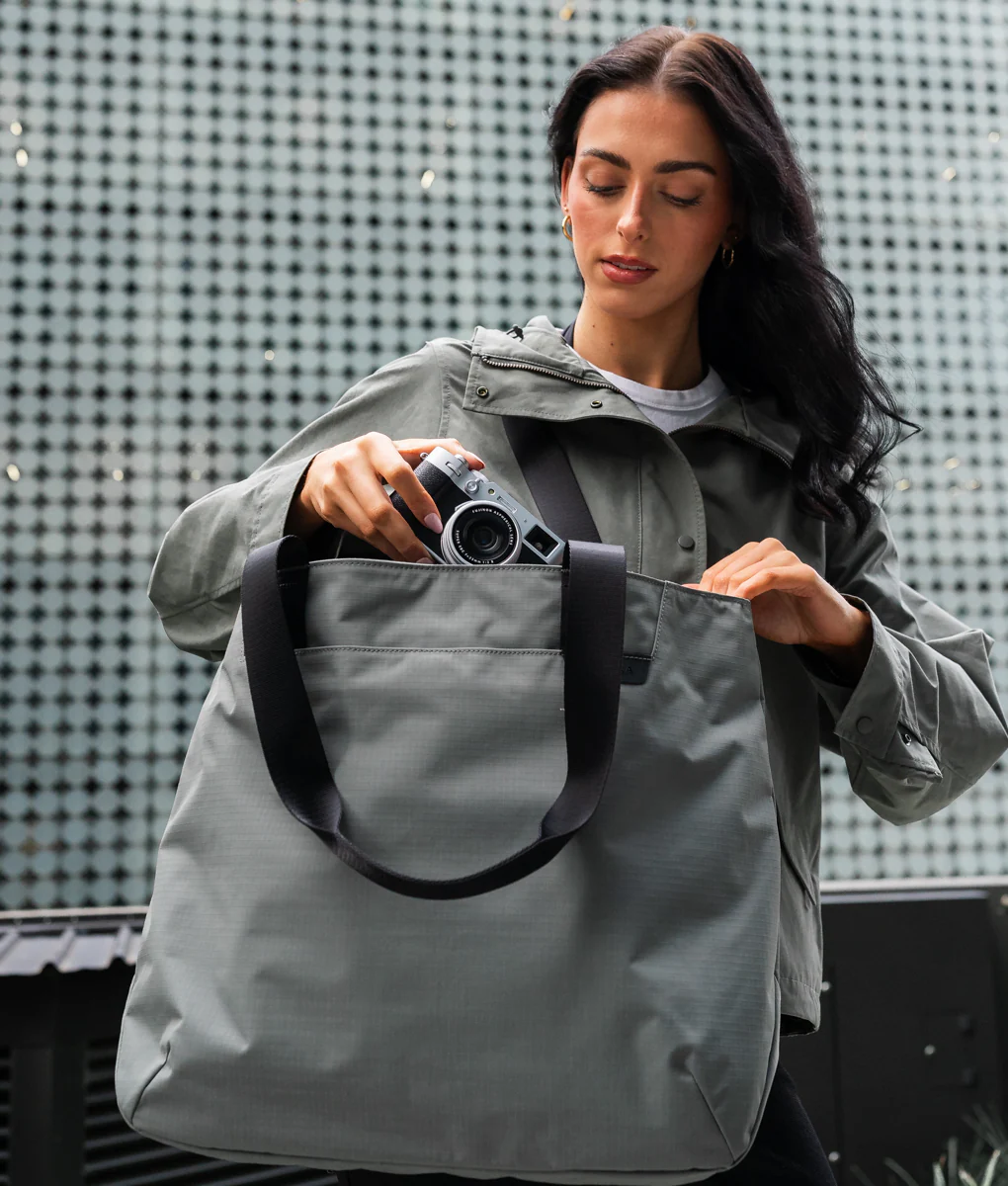 Elements Tote (L) - Image 27