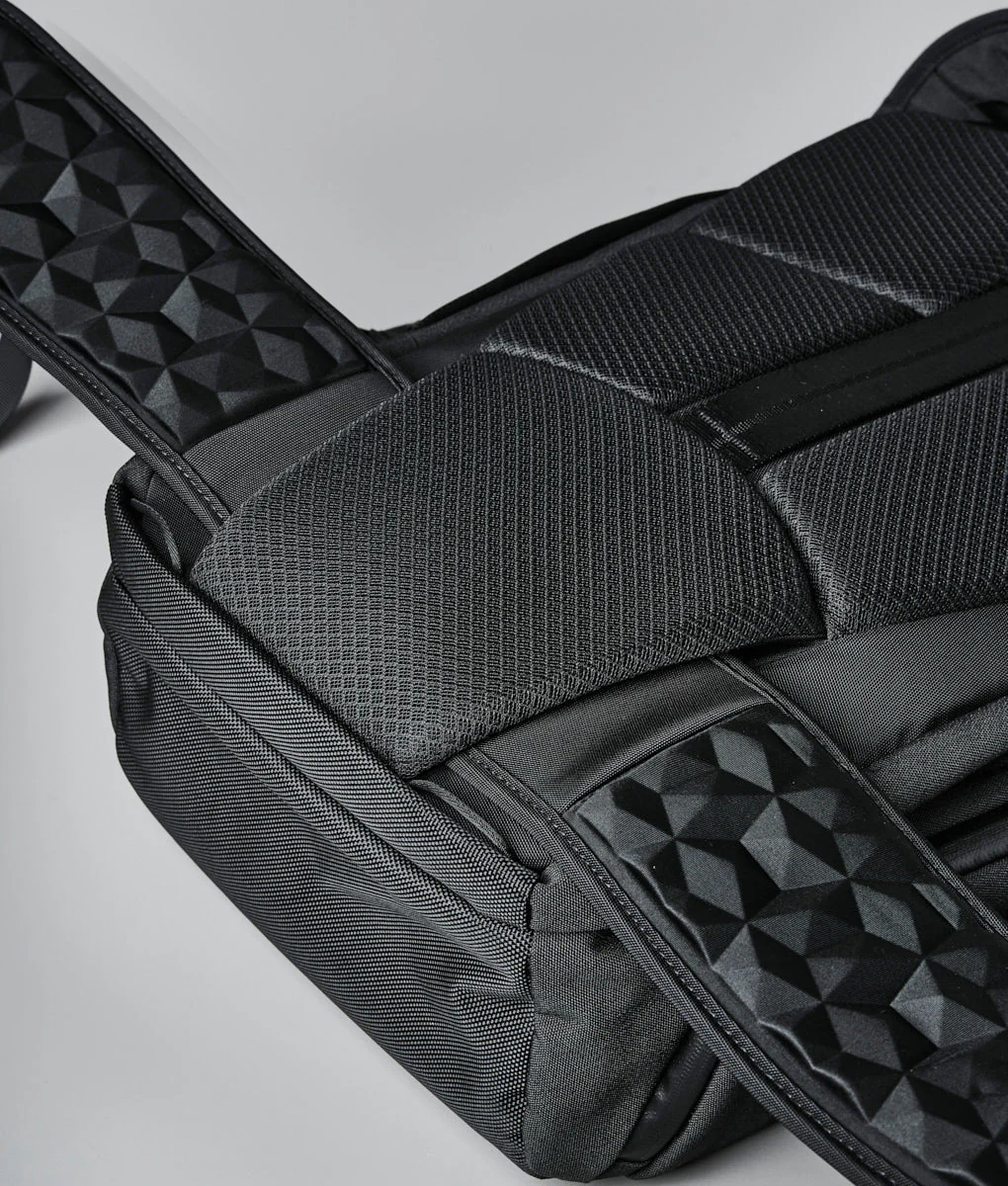 Elements Travel Backpack - Image 10
