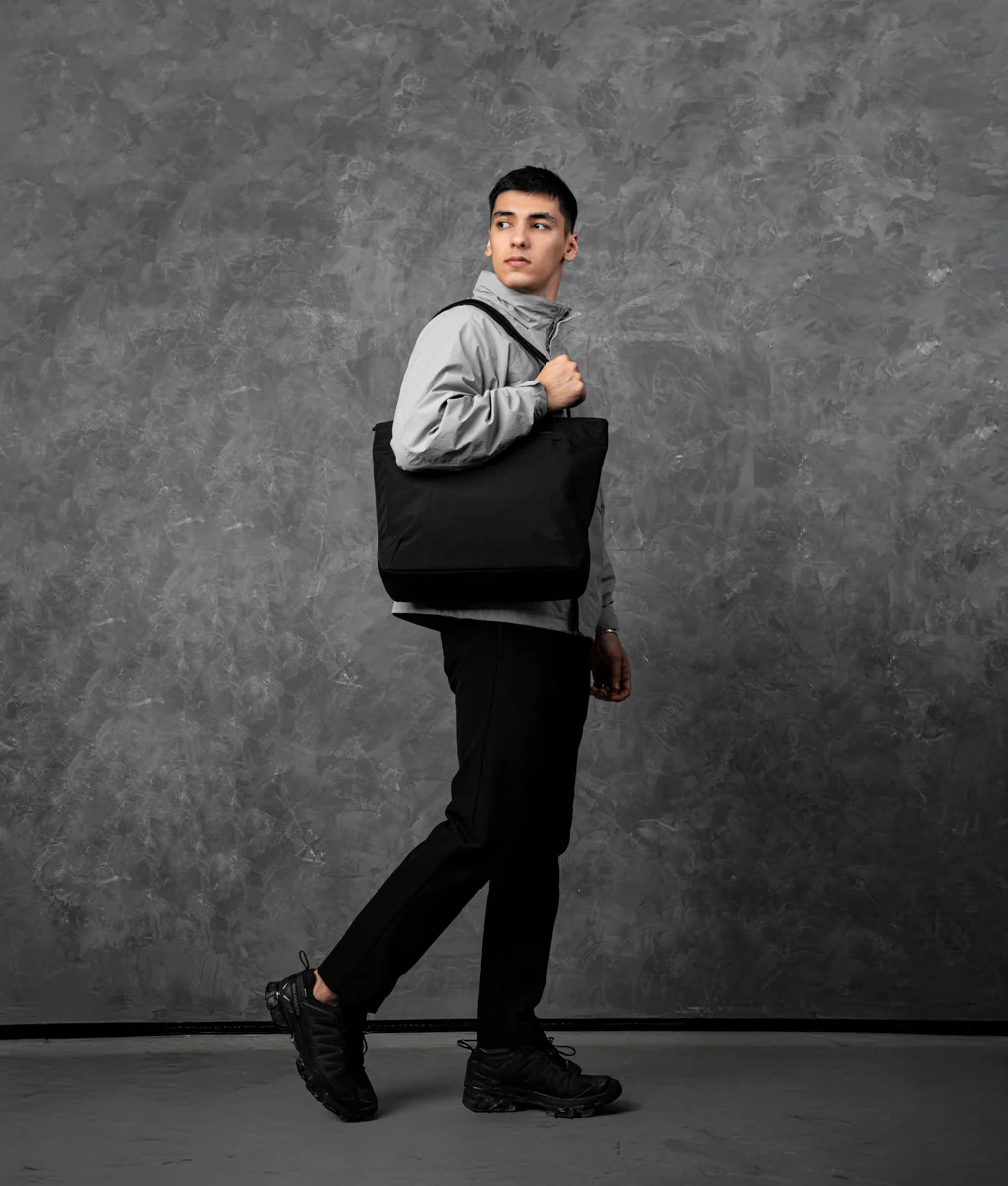 Flight Tote (L) - Image 3