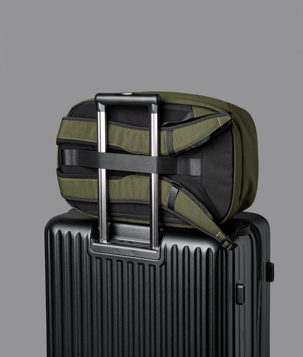 Metro Backpack Pro - Image 70