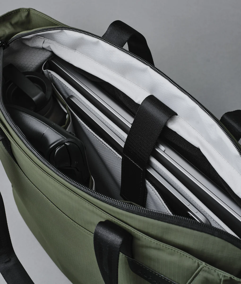 Metro Tote - Image 25