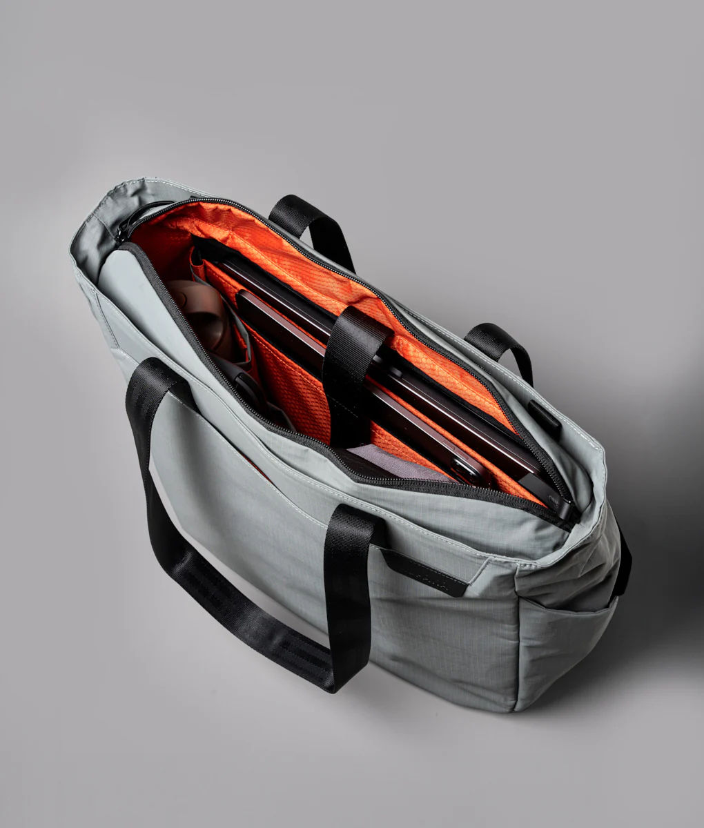 Metro Tote - Image 44