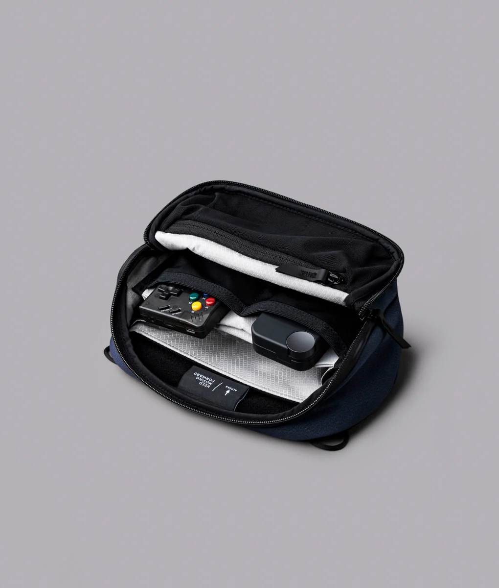 Vertex Pouch Mini (2L) - Image 12